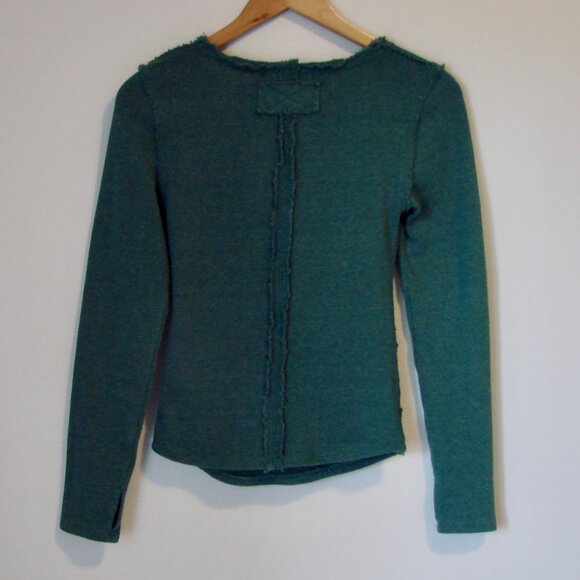 Free People We The Free Like A Boss Green Knit Top Sweater Raw Edge Small - Picture 14 of 16
